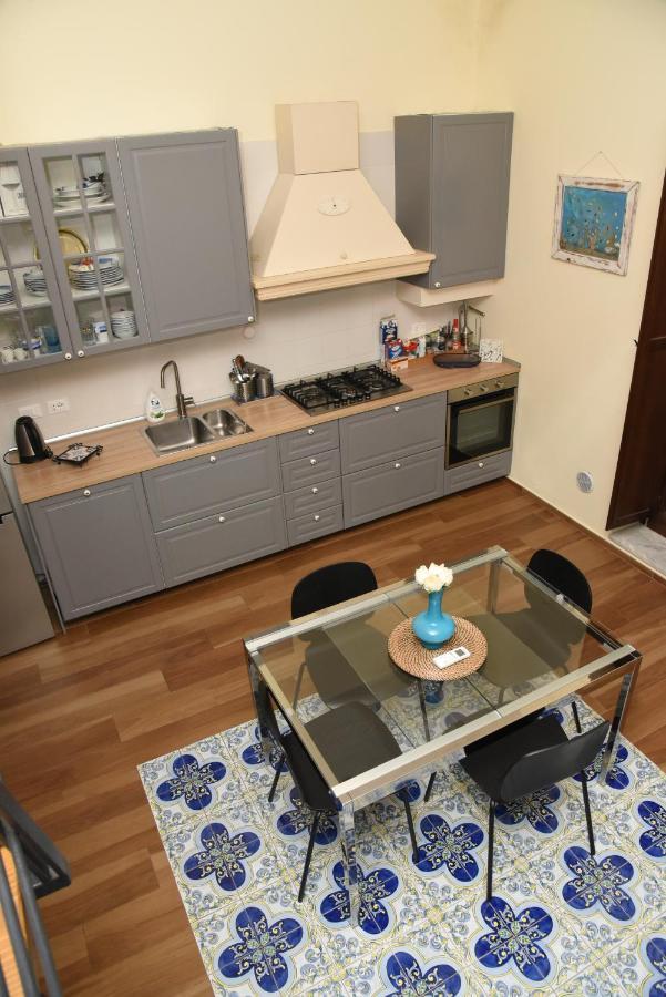 Casa Masuccio Apartment Salerno Luaran gambar